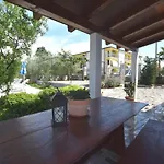 Charming With Pool In Zbandaj בית נופש פורץ